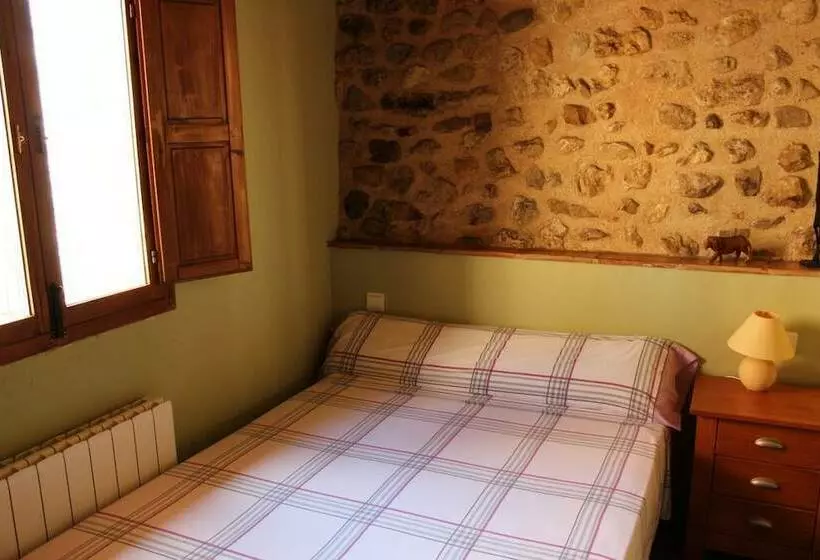 ホテル Rural Barranc De L ínfern