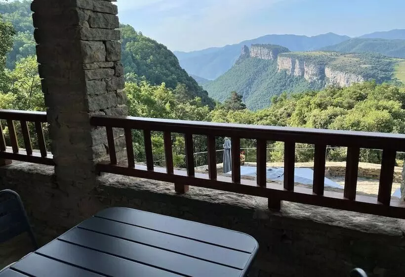 Hotelli Santa Llucia Rupit