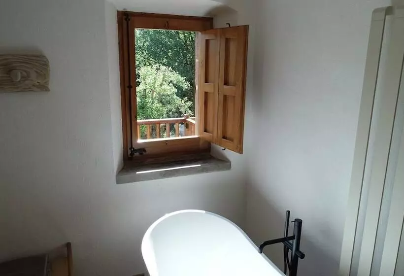 Hotelli Santa Llucia Rupit