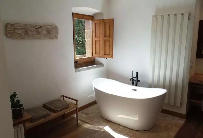 Hotelli Santa Llucia Rupit