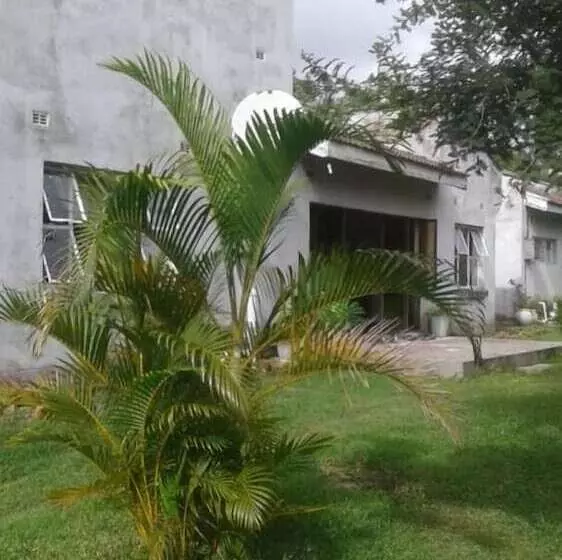 پانسیون Gunhill Guest House