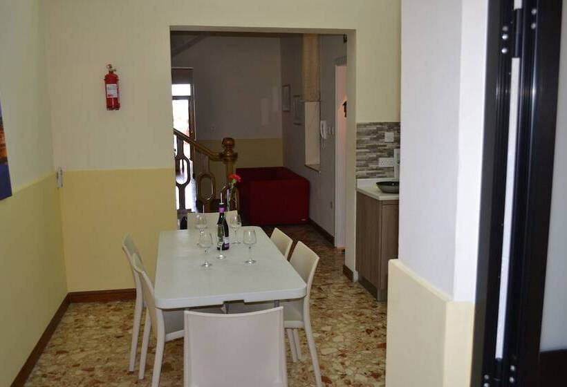 پانسیون Le Malte House St. Julians