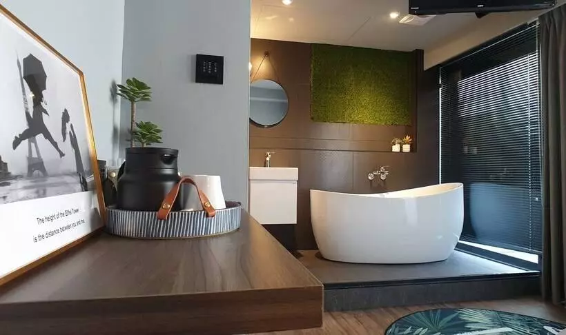 پانسیون Leo111/yan Cheng Pier 2