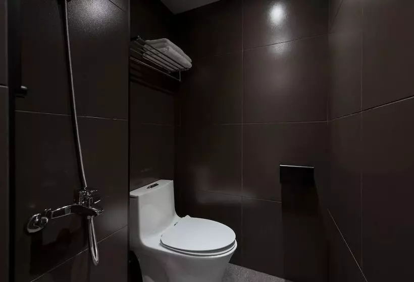 پانسیون Leo111/yan Cheng Pier 2