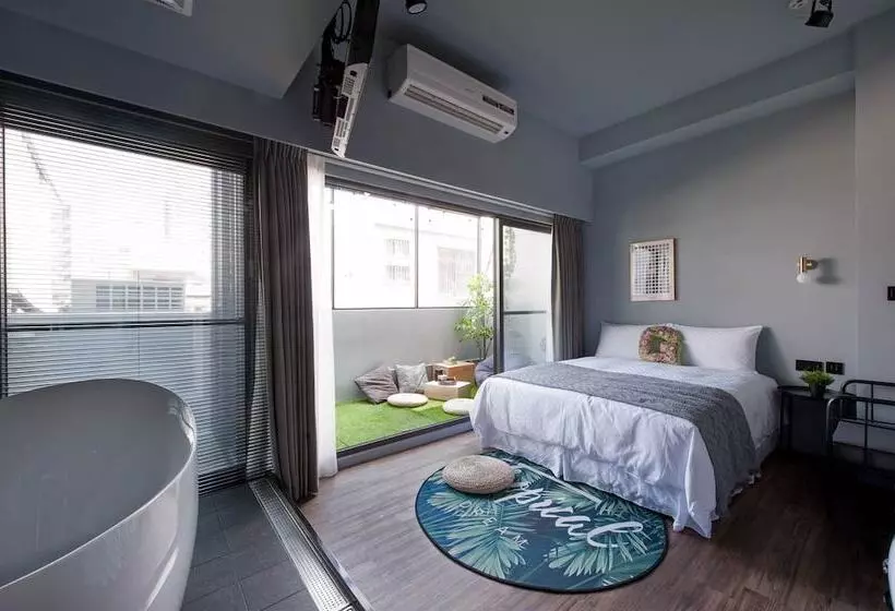 پانسیون Leo111/yan Cheng Pier 2