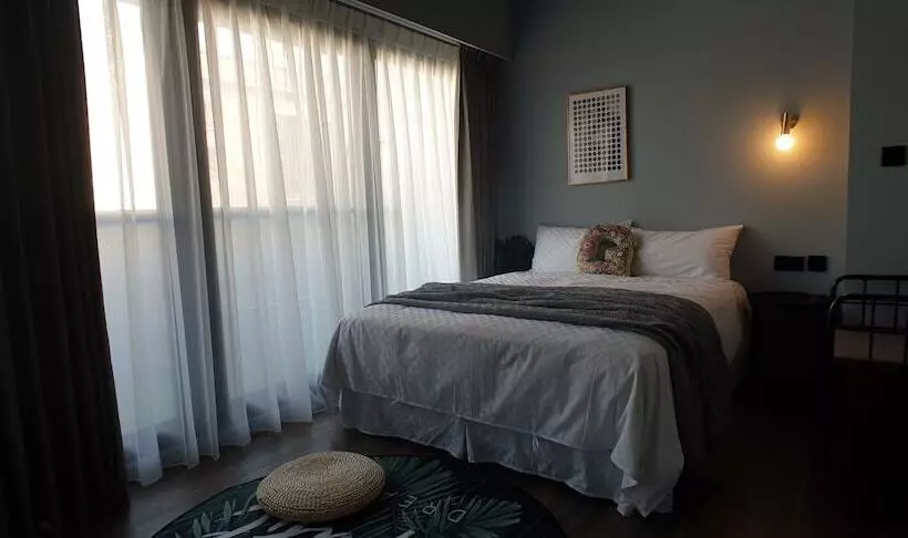 پانسیون Leo111/yan Cheng Pier 2