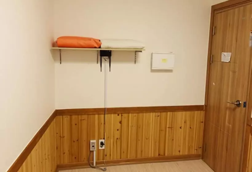 Majatalo Pongdang Guesthouse