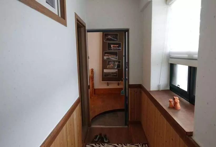 Majatalo Pongdang Guesthouse