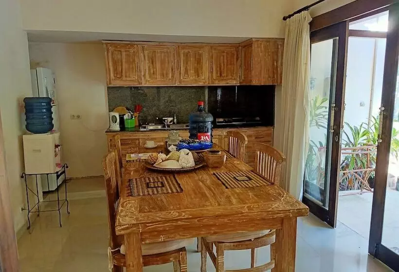 Vila Bukit Sari