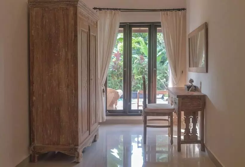 Vila Bukit Sari