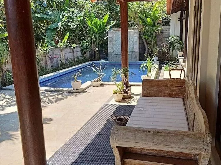Vila Bukit Sari