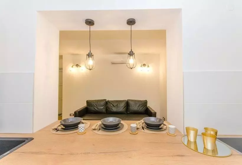 Apartments M & M