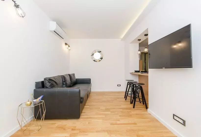 Apartments M & M