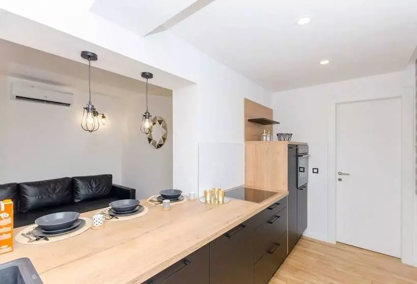 Apartments M & M