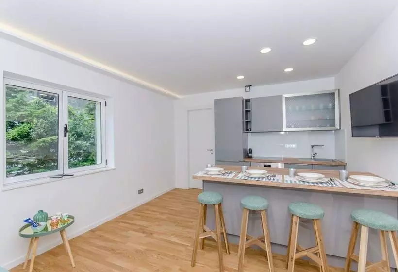Apartments M & M