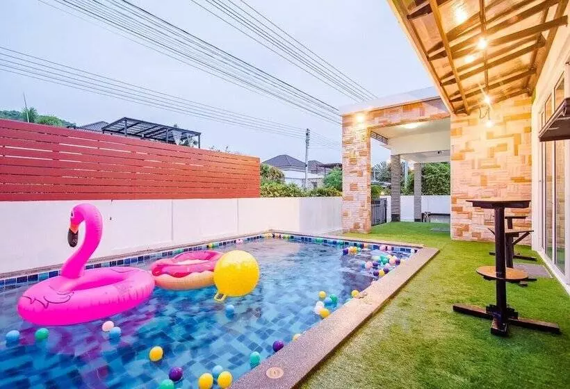 Baan Farm Sook