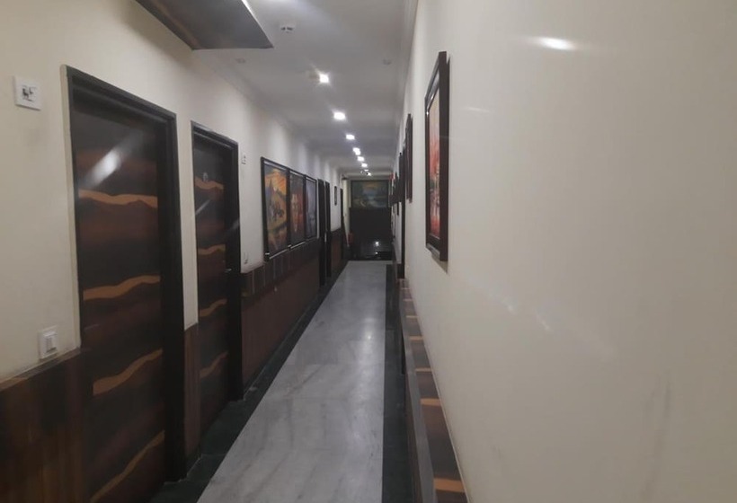 Hotel Mahajan Internatioanal