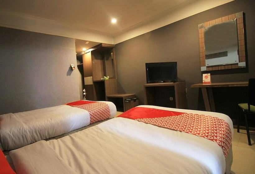 בית מלון כפרי Oyo 1367 Damon Butik