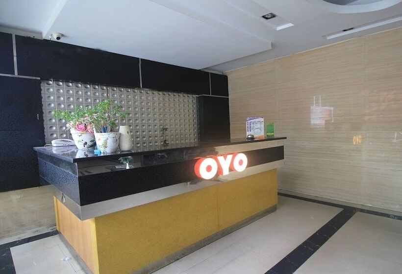 בית מלון כפרי Oyo 1367 Damon Butik