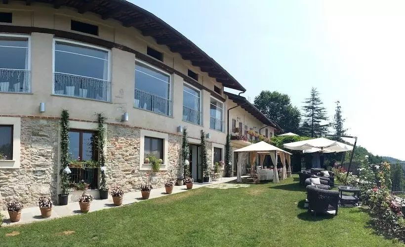 Maaseutuhotelli Tenuta Variselle