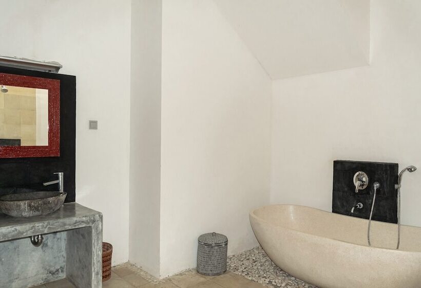 Orchid Paradise Bukit Villa