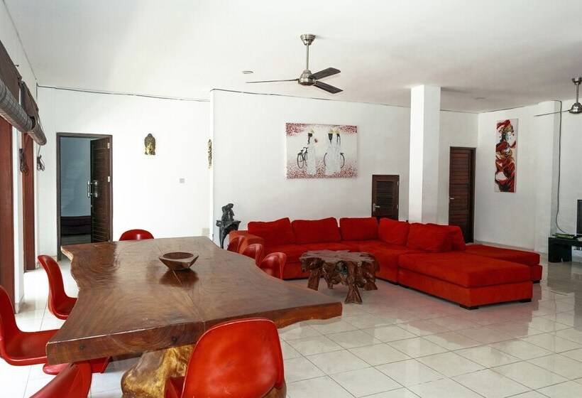 Orchid Paradise Bukit Villa