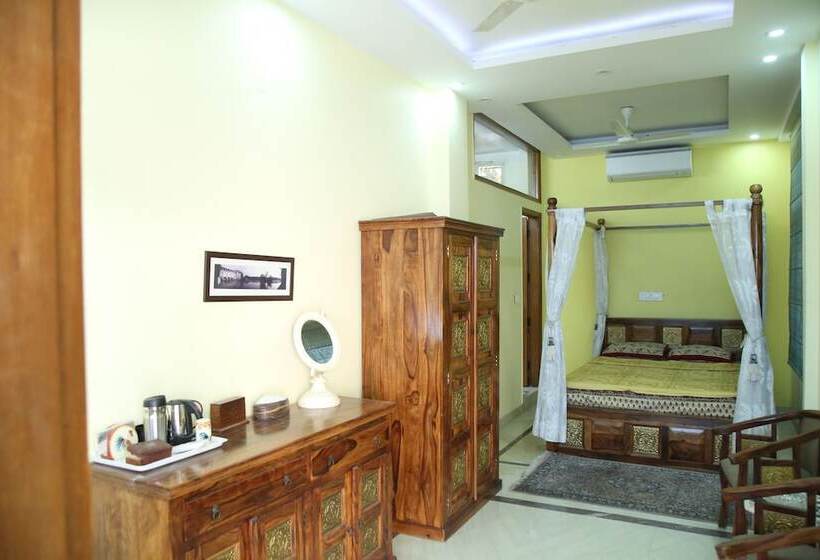 Pensjonat Dev Vatika Home Stay