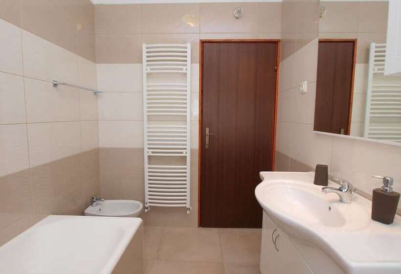 Apartment Roberto 1386