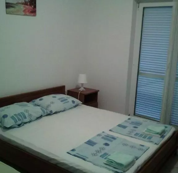 Apartments Igor