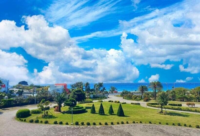 هاستل 墾丁椰林 海灘文旅