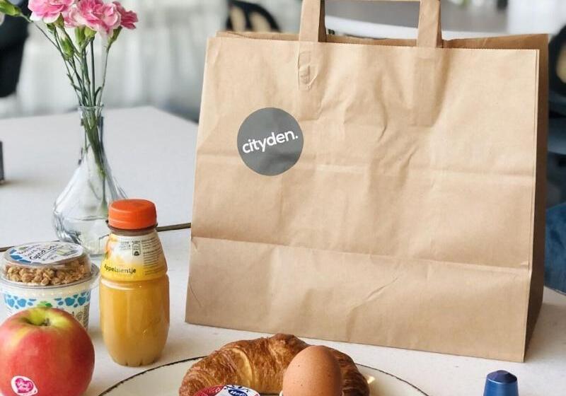 Отель Cityden Bolo District