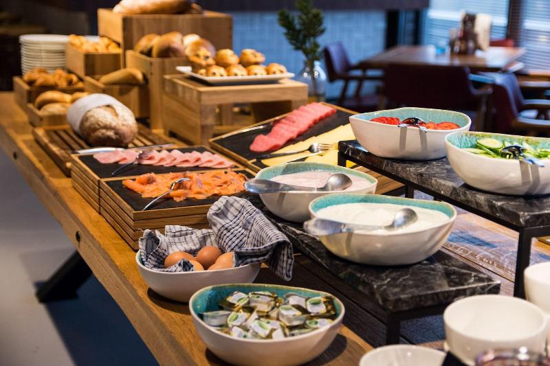 Отель Cityden Bolo District