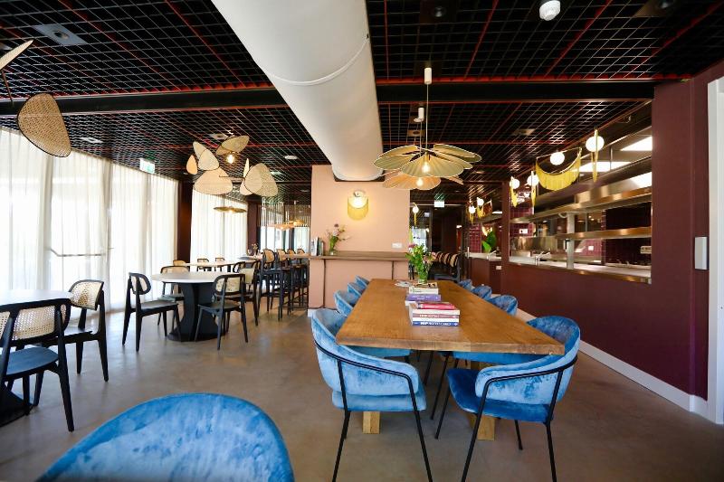 Отель Cityden Bolo District