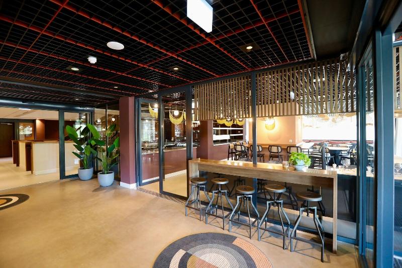 Отель Cityden Bolo District