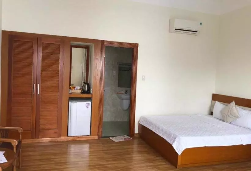 هتل Oyo 697 Cam Ranh  2