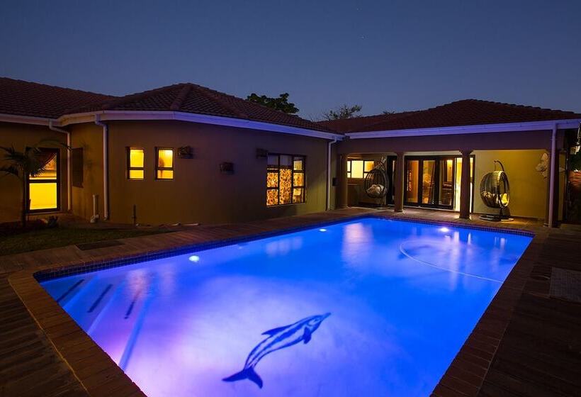 پانسیون Elegant & Exclusive Boutique Guesthouse