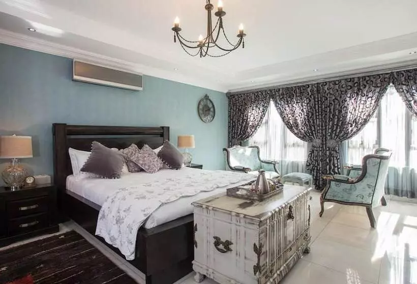 پانسیون Elegant & Exclusive Boutique Guesthouse