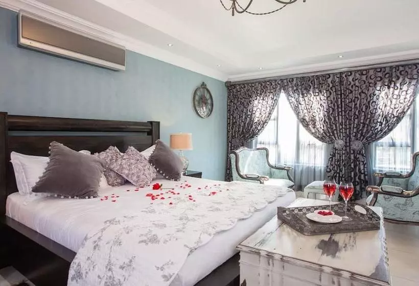 پانسیون Elegant & Exclusive Boutique Guesthouse