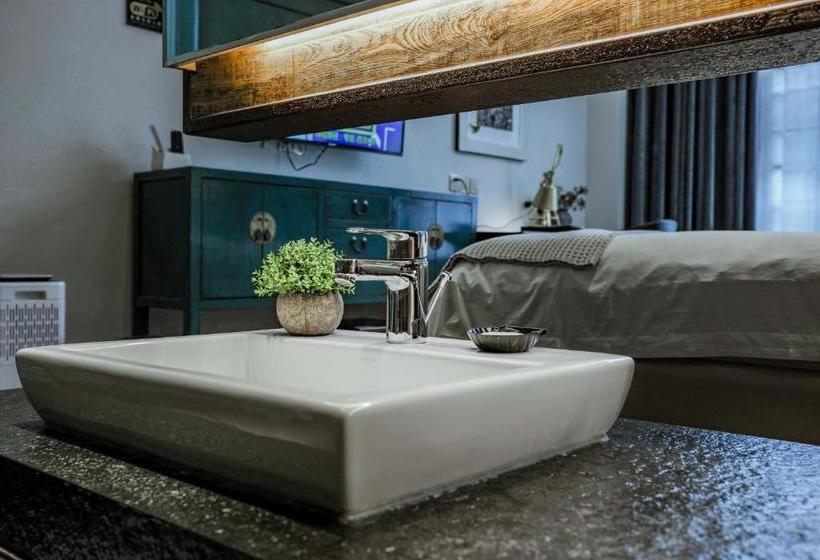 בית מלון כפרי Cliff