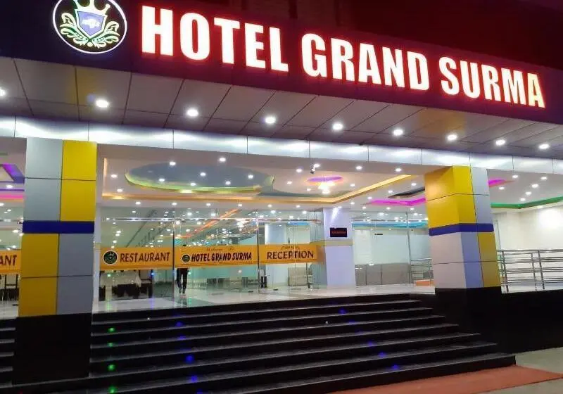 هتل Grand Surma