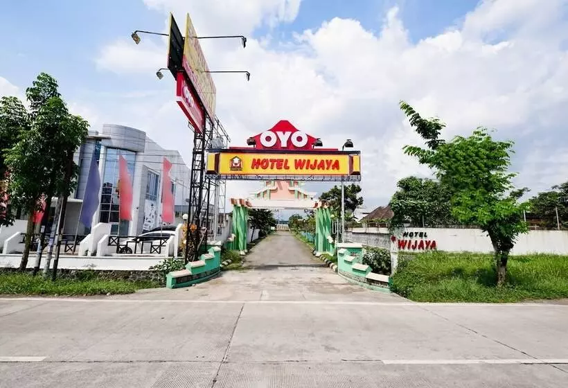 ホテル Oyo 2495  Wijaya