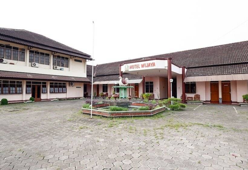 فندق Oyo 2495 Wijaya