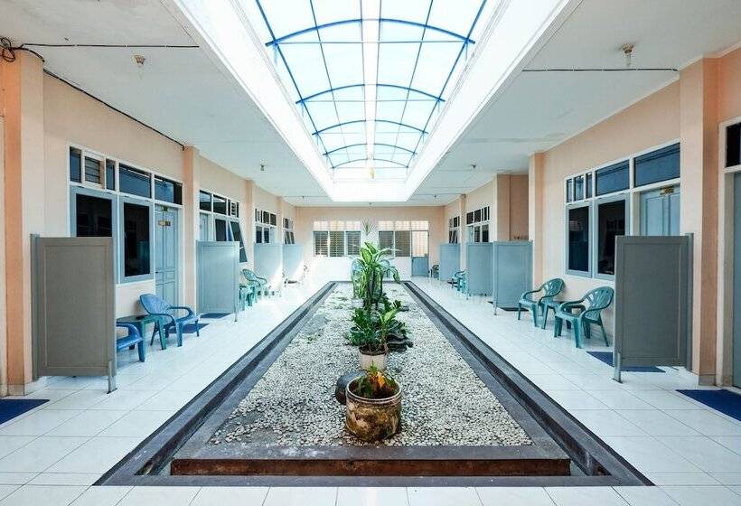 فندق Oyo 2495 Wijaya