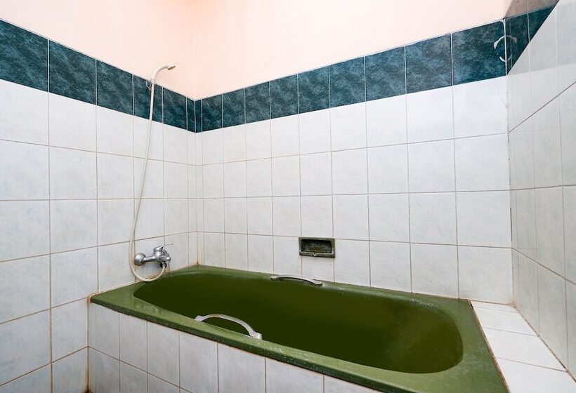 فندق Oyo 2495 Wijaya