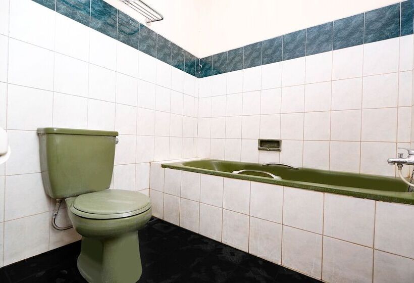 فندق Oyo 2495 Wijaya