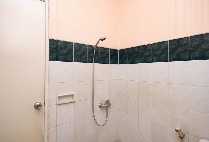 فندق Oyo 2495 Wijaya