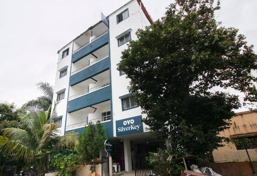 Hotel Silverkey Executive Stays 45761 Kshitij Colony Rd