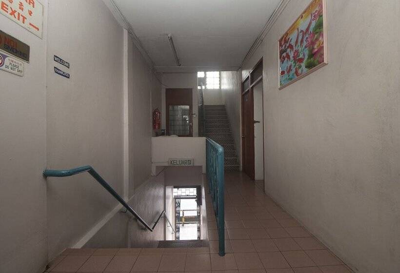 فندق Spot On 89706 Today