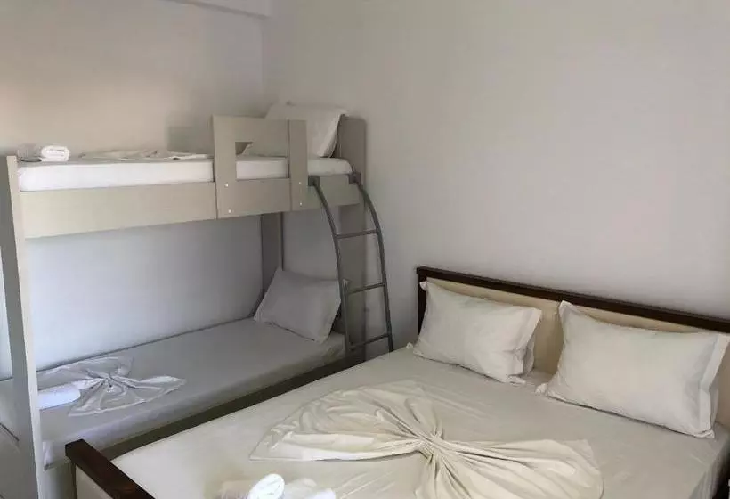 Hotelli Villa Kristjana Ksamil