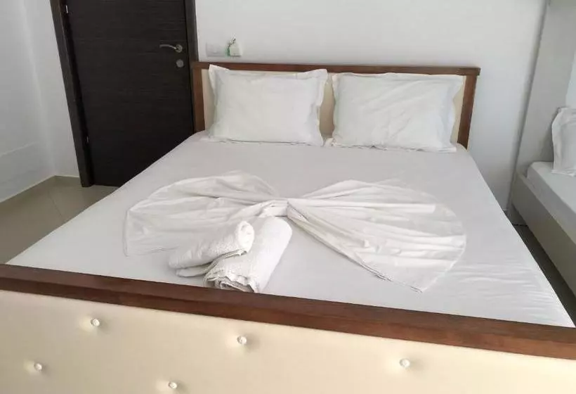 Hotelli Villa Kristjana Ksamil